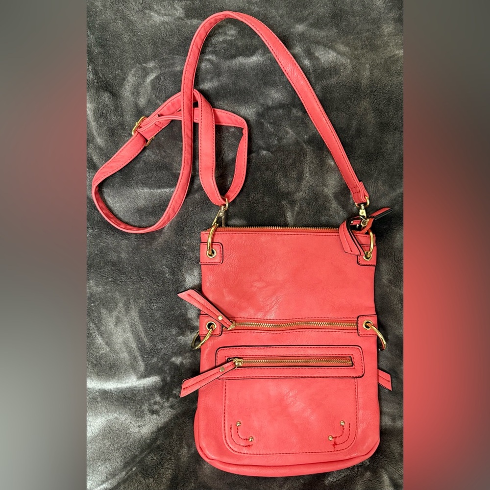 Simply Noelle Coral Color Crossbody Bag